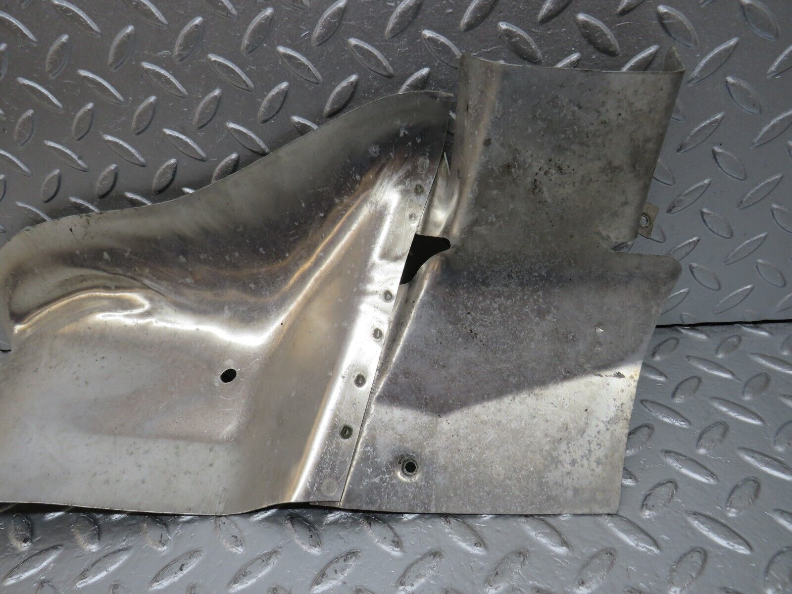 34504 Mercedes-Benz C126 380SEC Coupe Exhaust Heat Shield