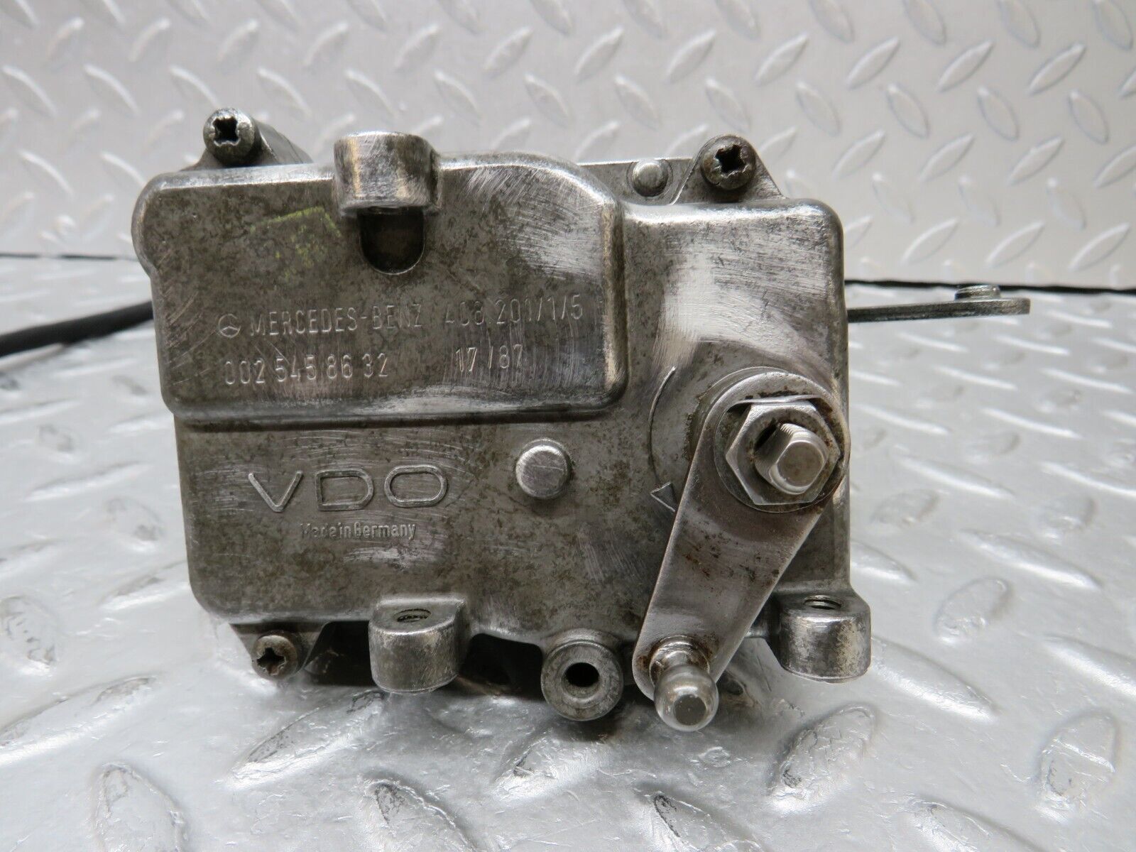 37117 Mercedes-Benz C126 420SEC Coupe Cruise Control Actuator VDO 0025458632