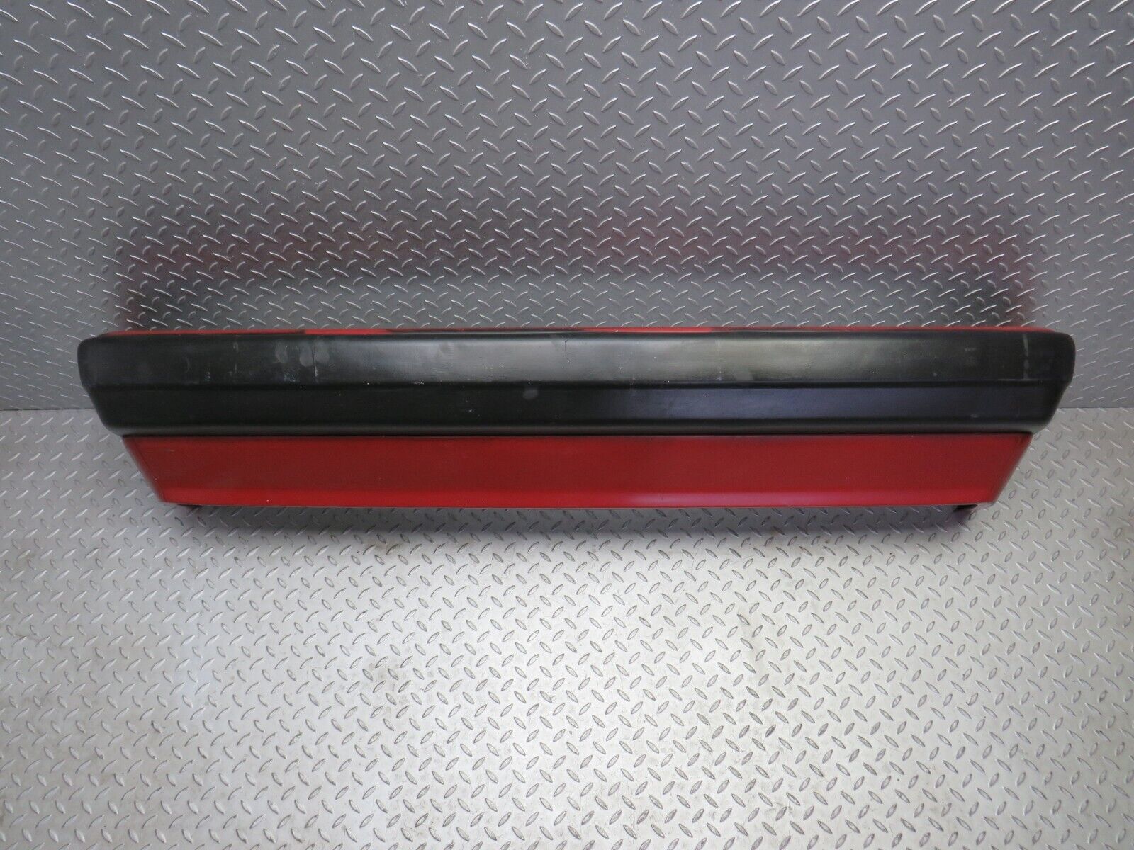 38984 Mercedes-Benz W201 190E 2.6L Rear Bumper 2018851625 2018801871