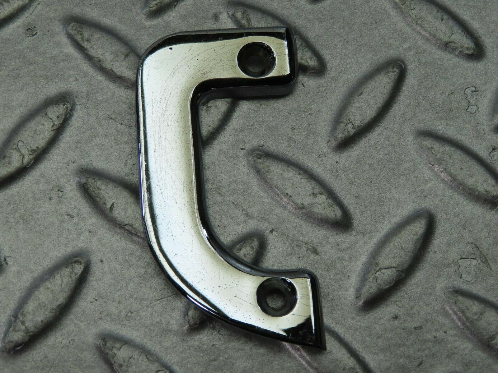 9070 Mercedes-Benz W115 Left Interior Chrome Door Latch Trim