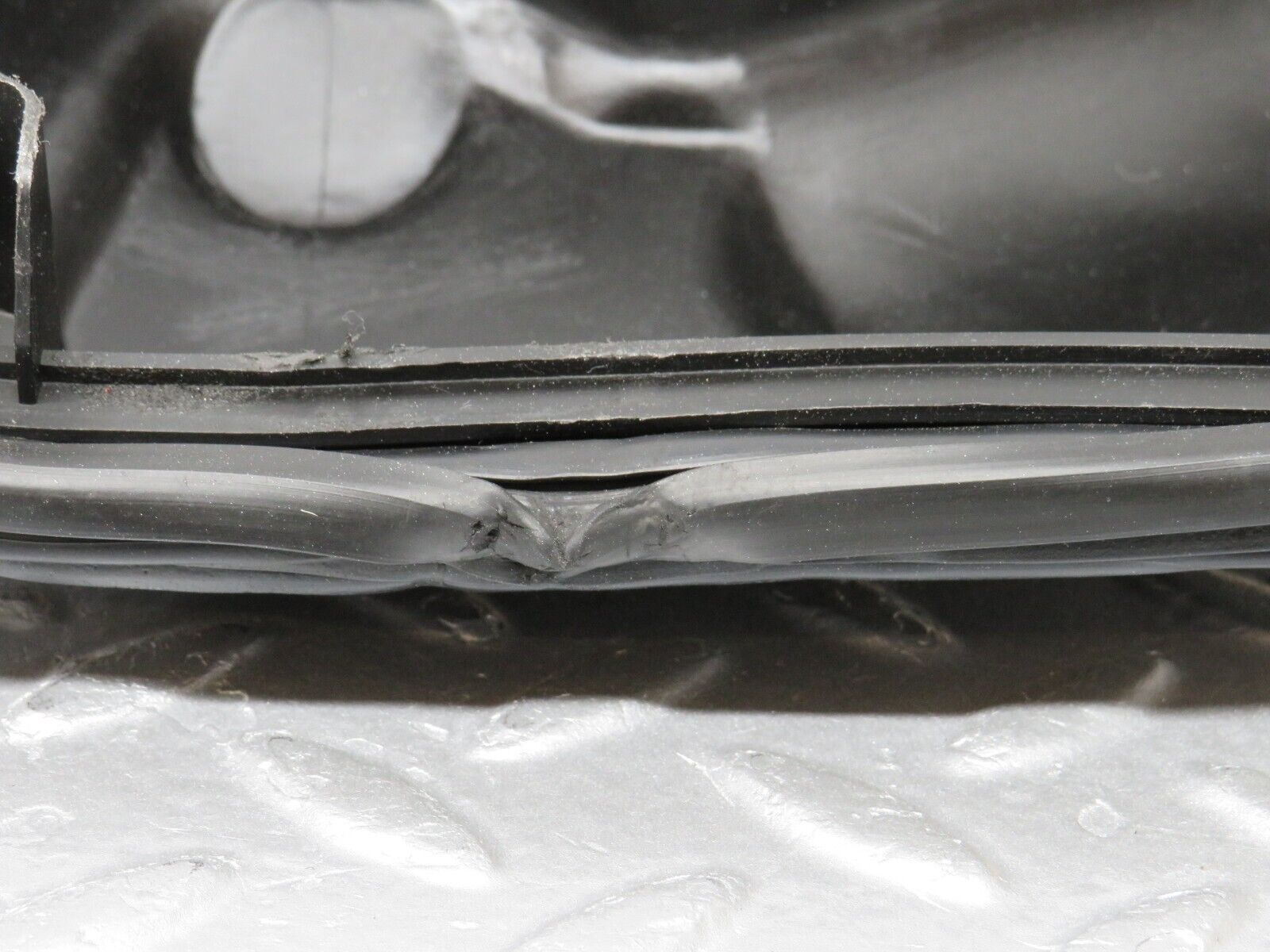 38512 Mercedes-Benz R129 280SL Coupe Windscreen Wiper Motor Cover Panel