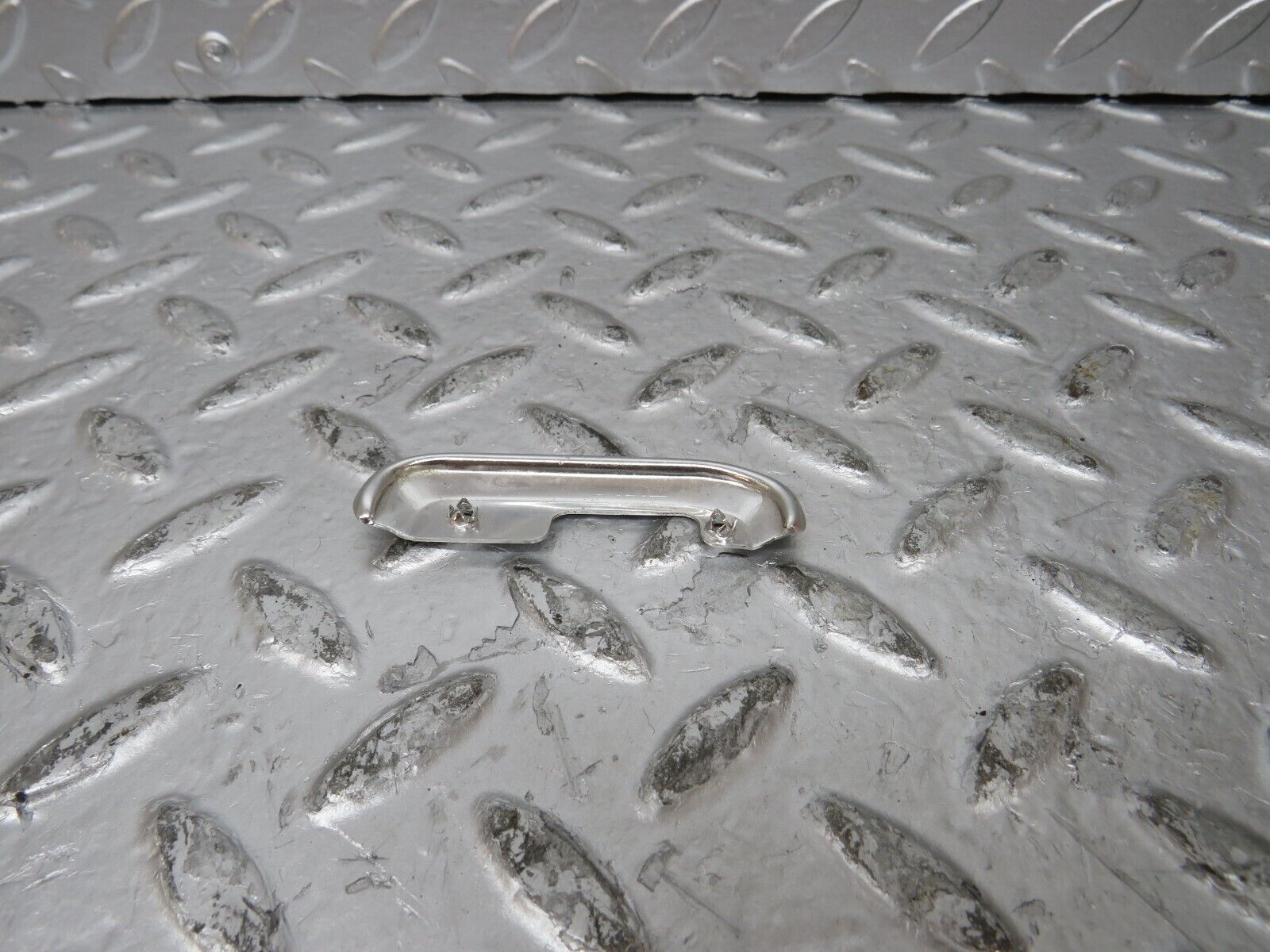 26361 Mercedes-Benz W116 450SE Front Right Interior Door Chrome Trim