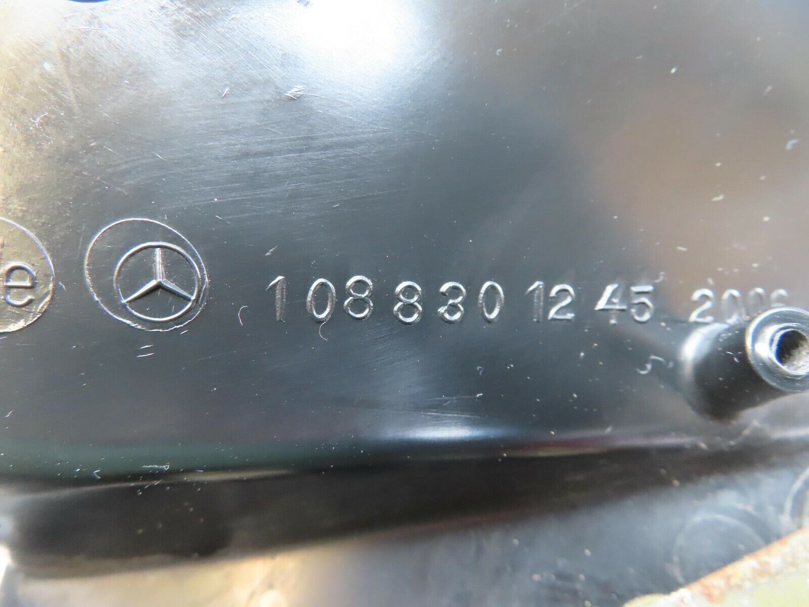 12393 Mercedes-Benz W108 280SE 3.5 Air Vent Control Right Side 1088301245