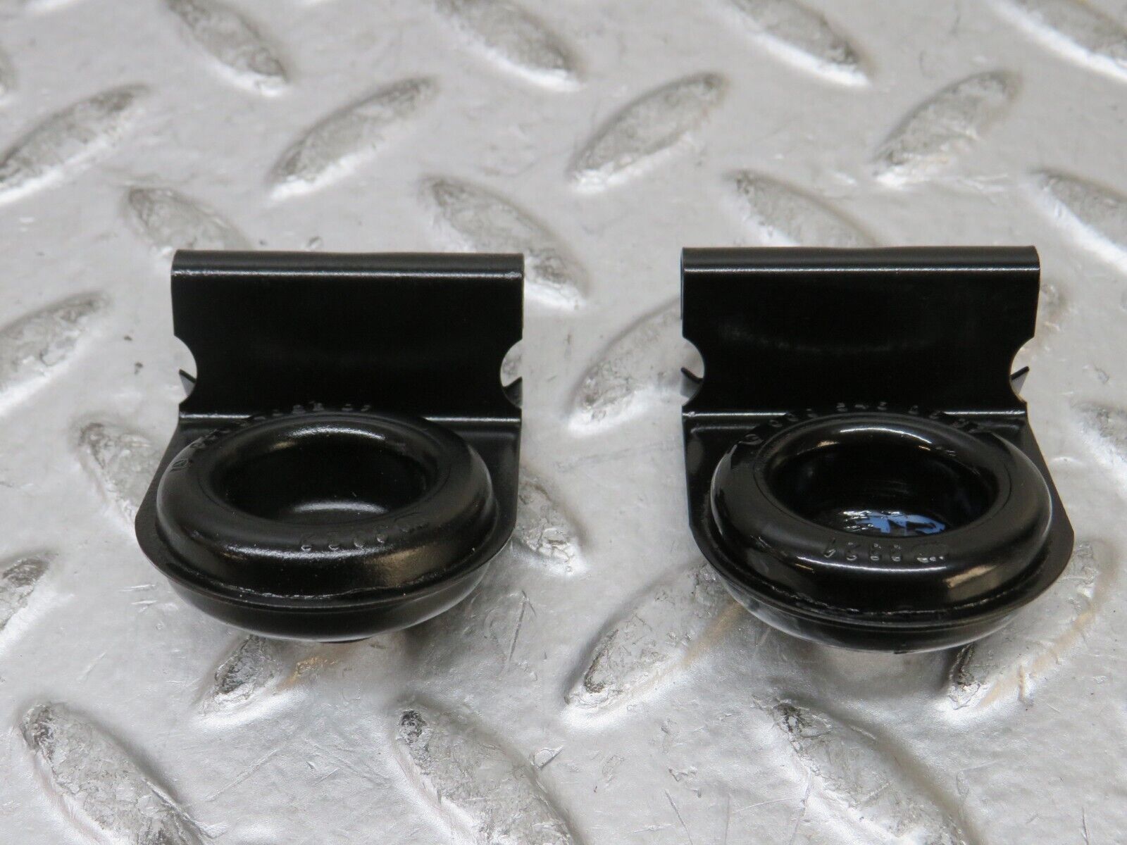 27460 Mercedes-Benz W123 280E Wire Cable Bracket