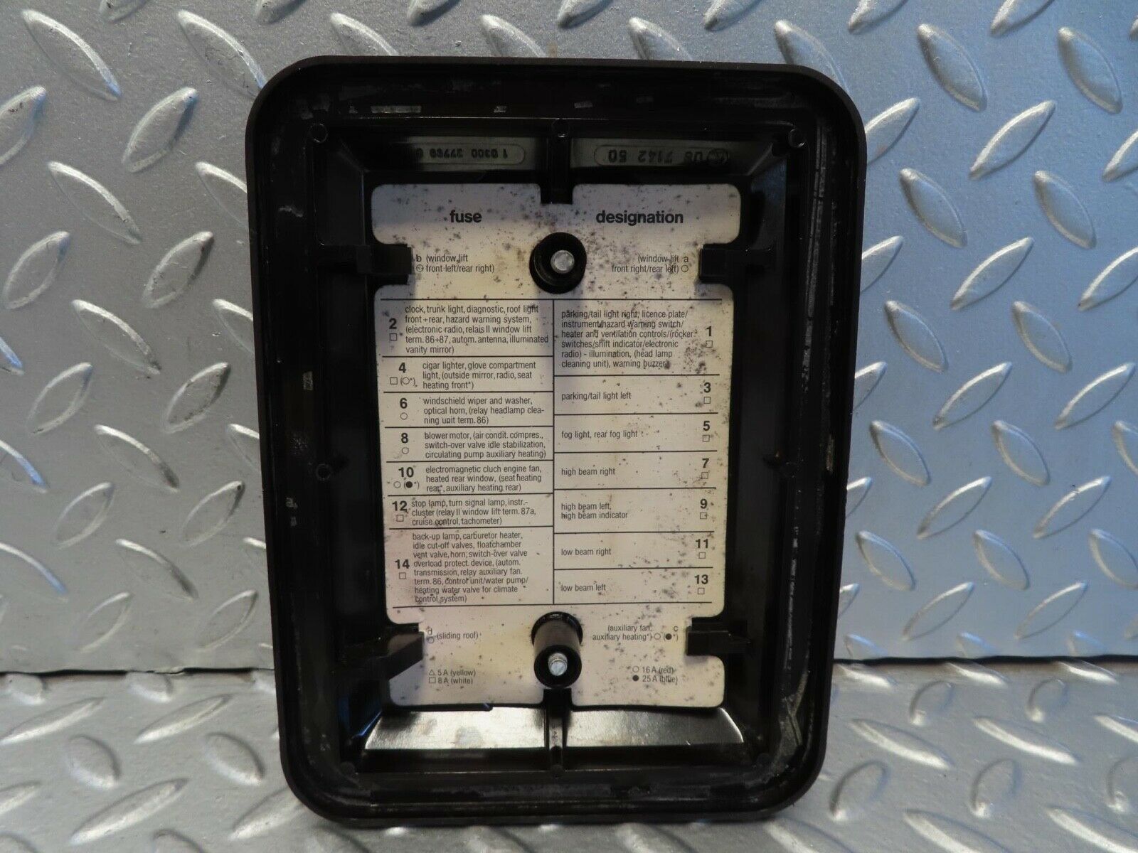 15434 Mercedes-Benz W123 230E Fuse Box Cover Lid 1235400082