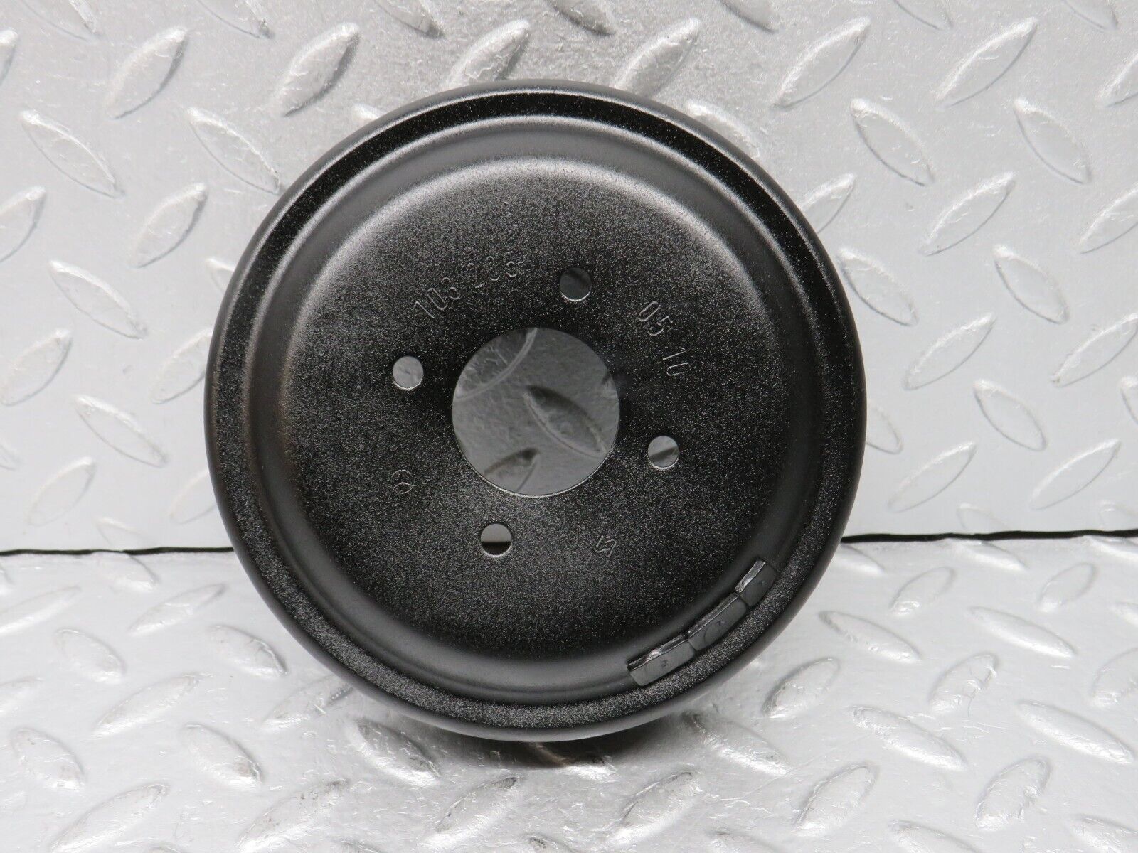 38545 Mercedes-Benz R129 280SL Coupe Engine Belt Pulley 1032050510