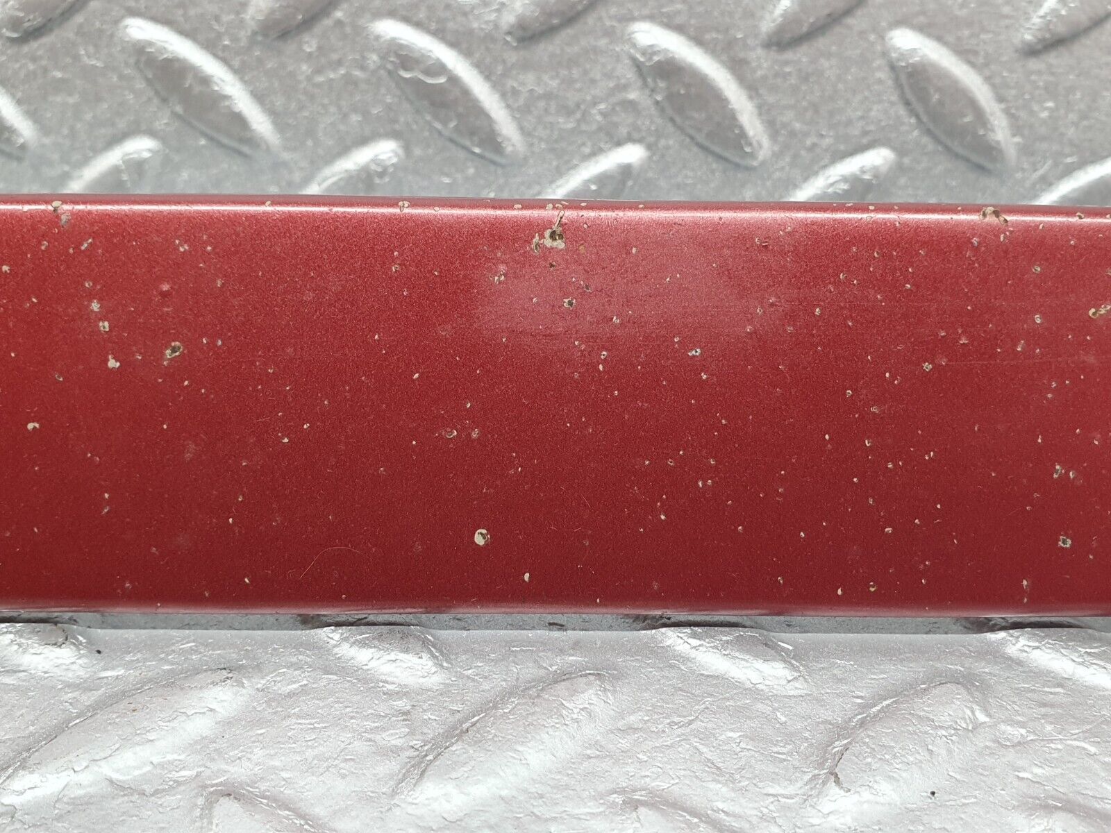 41019 Mercedes-Benz W126 300SE Under Headlight Trim Right Side 2018690124