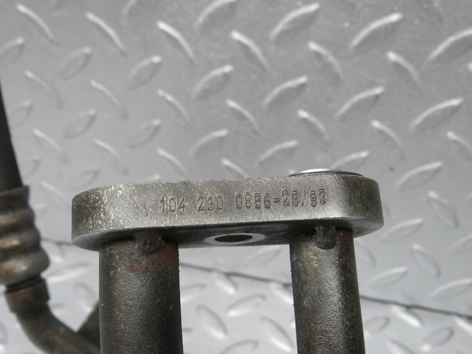 38178 Mercedes-Benz A124 320E Cabriolet Air Conditioning Hose Pipe With Dryer 1042300856