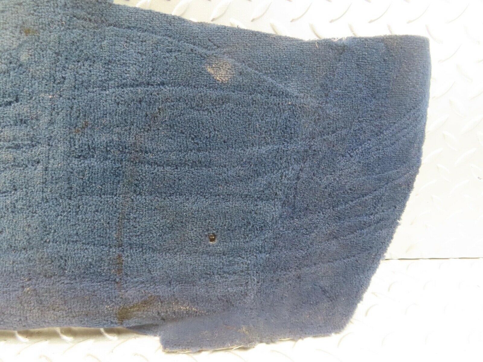 11601 Mercedes-Benz C123 230CE Coupe Centre Console Carpet Blue Right Side