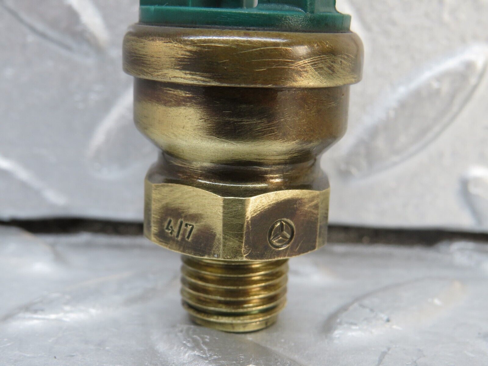 37143 Mercedes-Benz C126 420SEC Coupe Radiator Fan Temperature Switch 0065454524