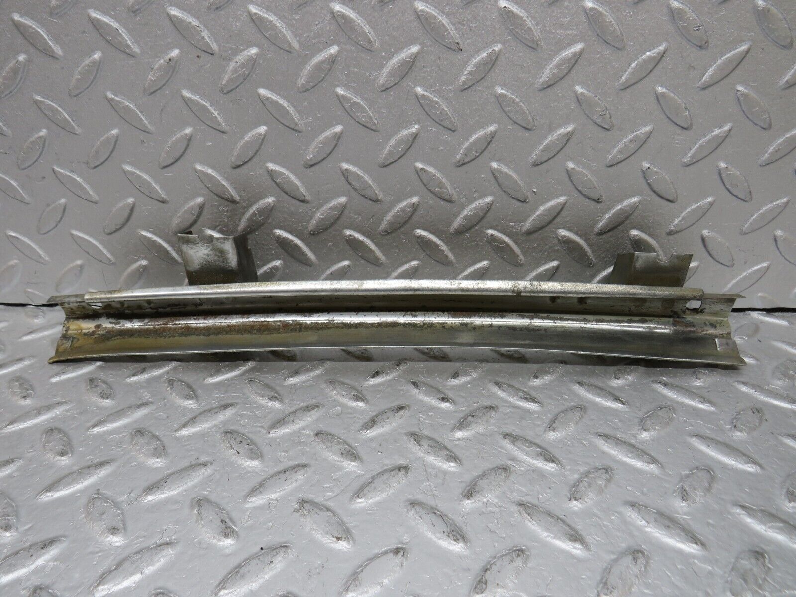 37366 Mercedes-Benz W109 300SEL Rear Right Door Window Channel