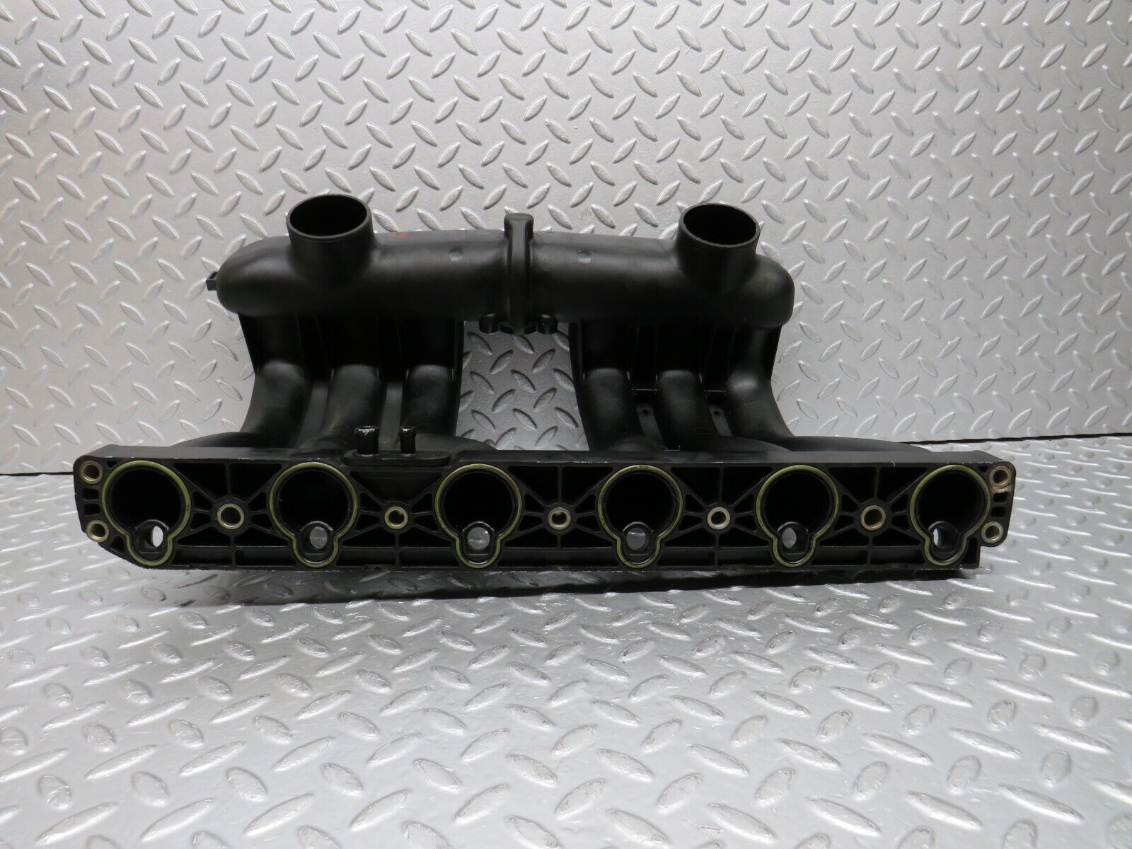 39445 Mercedes-Benz R129 320SL Coupe Air Intake Manifold 1041404401 2900301839