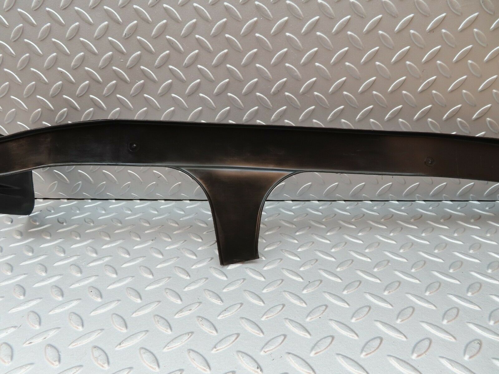 4289 Mercedes-Benz W123 230E Cable Cover Rear Left 1238210136