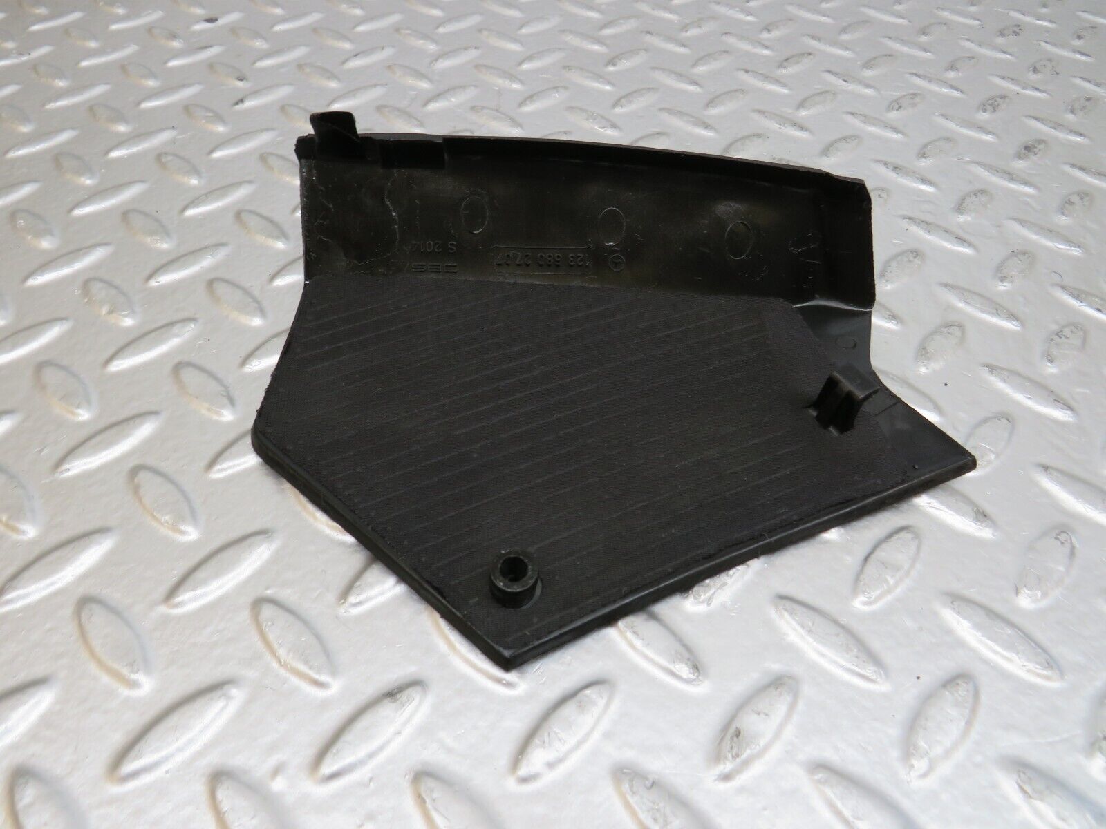 25407 Mercedes-Benz W123 200 Front Left Speaker Cover 1236802707