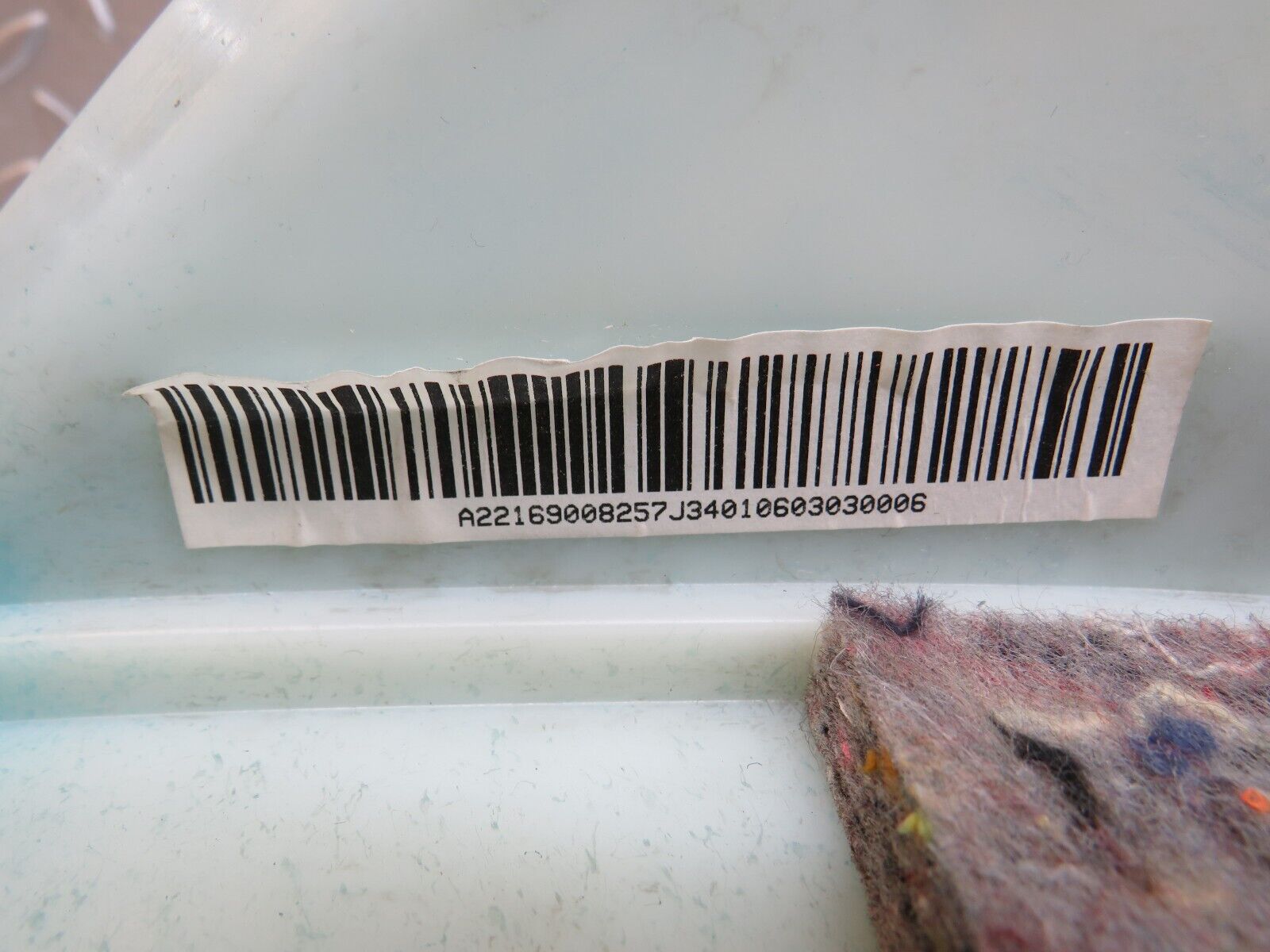 35121 Mercedes-Benz W221 C Pillar Cover Grey Right Side 2216900825