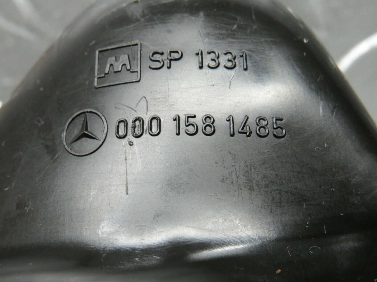 23566 Mercedes-Benz W114 280E Ignition Coil Cover Cap 0001581485