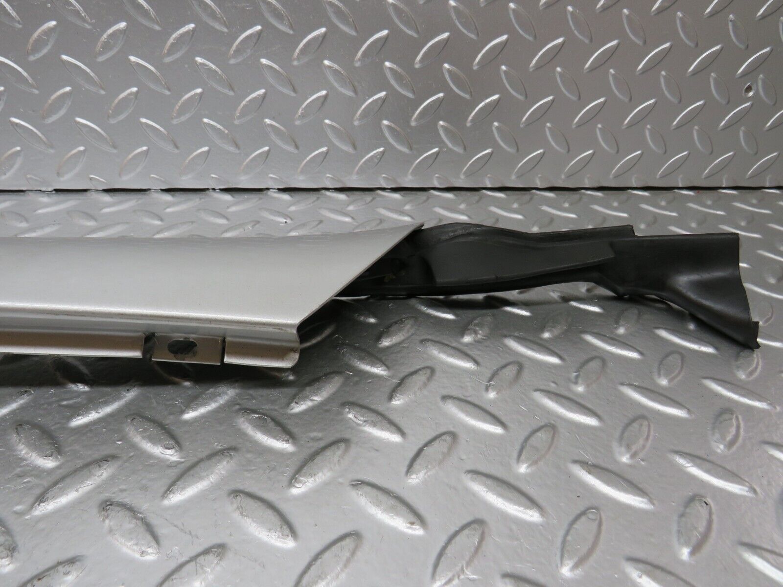 24813 Mercedes-Benz W140 S320 A Pillar Exterior Cover Right Side