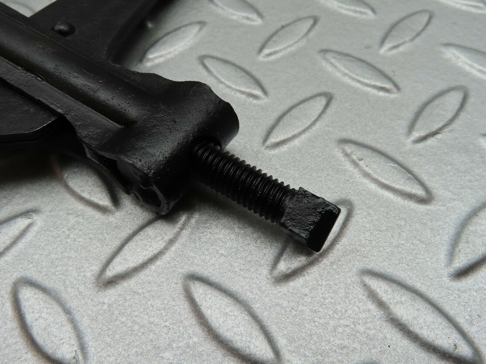 4548 Mercedes-Benz W123 230E Handbrake Adjusting Handbrake Regulator