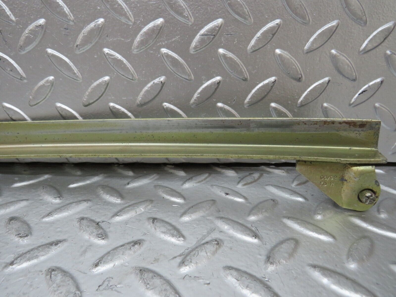 26465 Mercedes-Benz C124 220CE Coupe Rear Right Window Channel