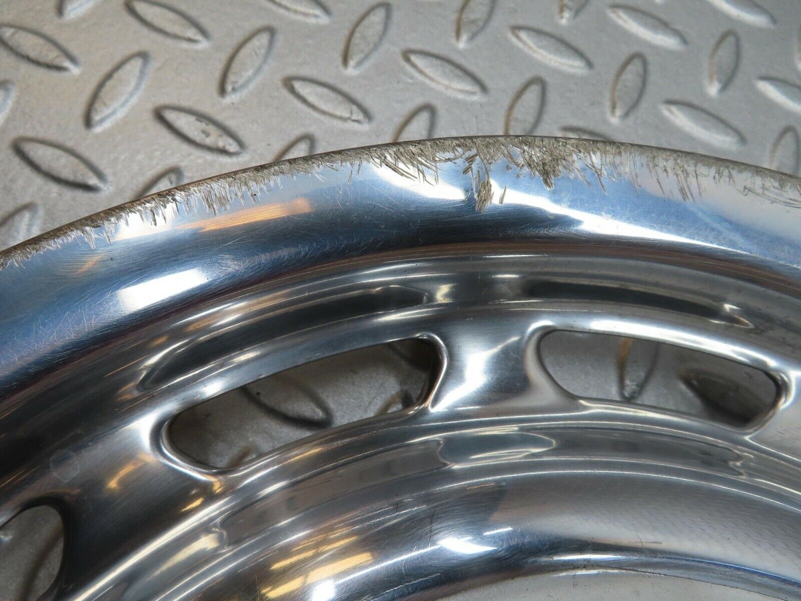 12404 Mercedes-Benz W108 280SE 3.5 Vintage Wheel Trim Hub Cap 14