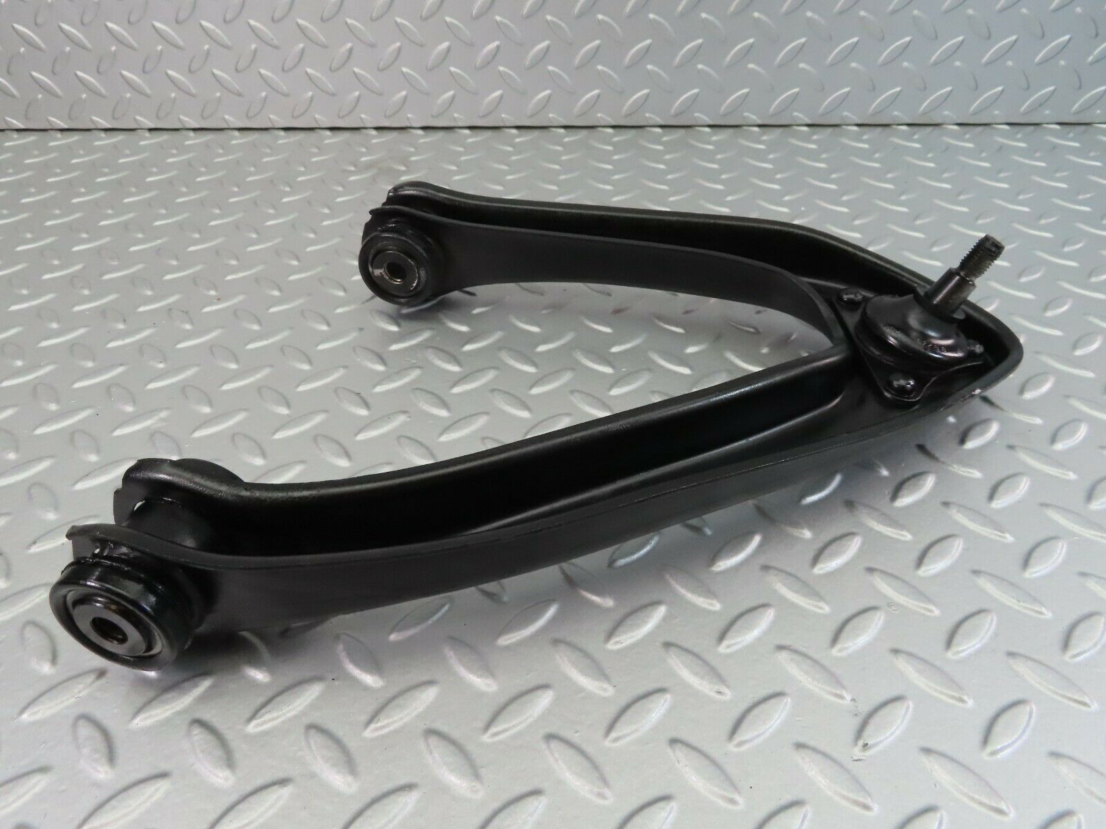 7214 Mercedes-Benz C107 350SLC Coupe Upper Control Arm Right