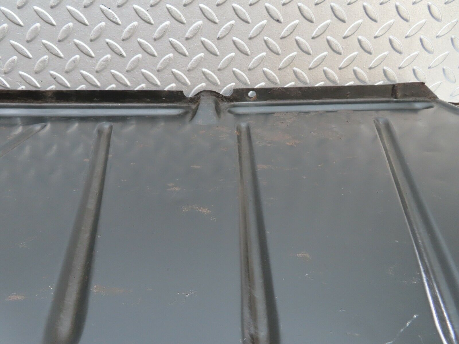 19189 Mercedes-Benz W123 300D Fuel Tank Cover Plate