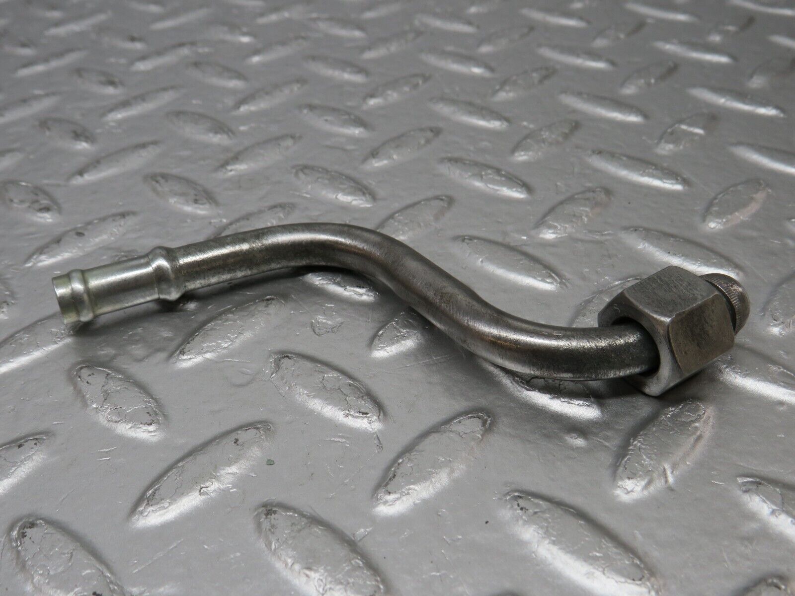 34180 Mercedes-Benz W124 260E Power Steering Hose Pipe