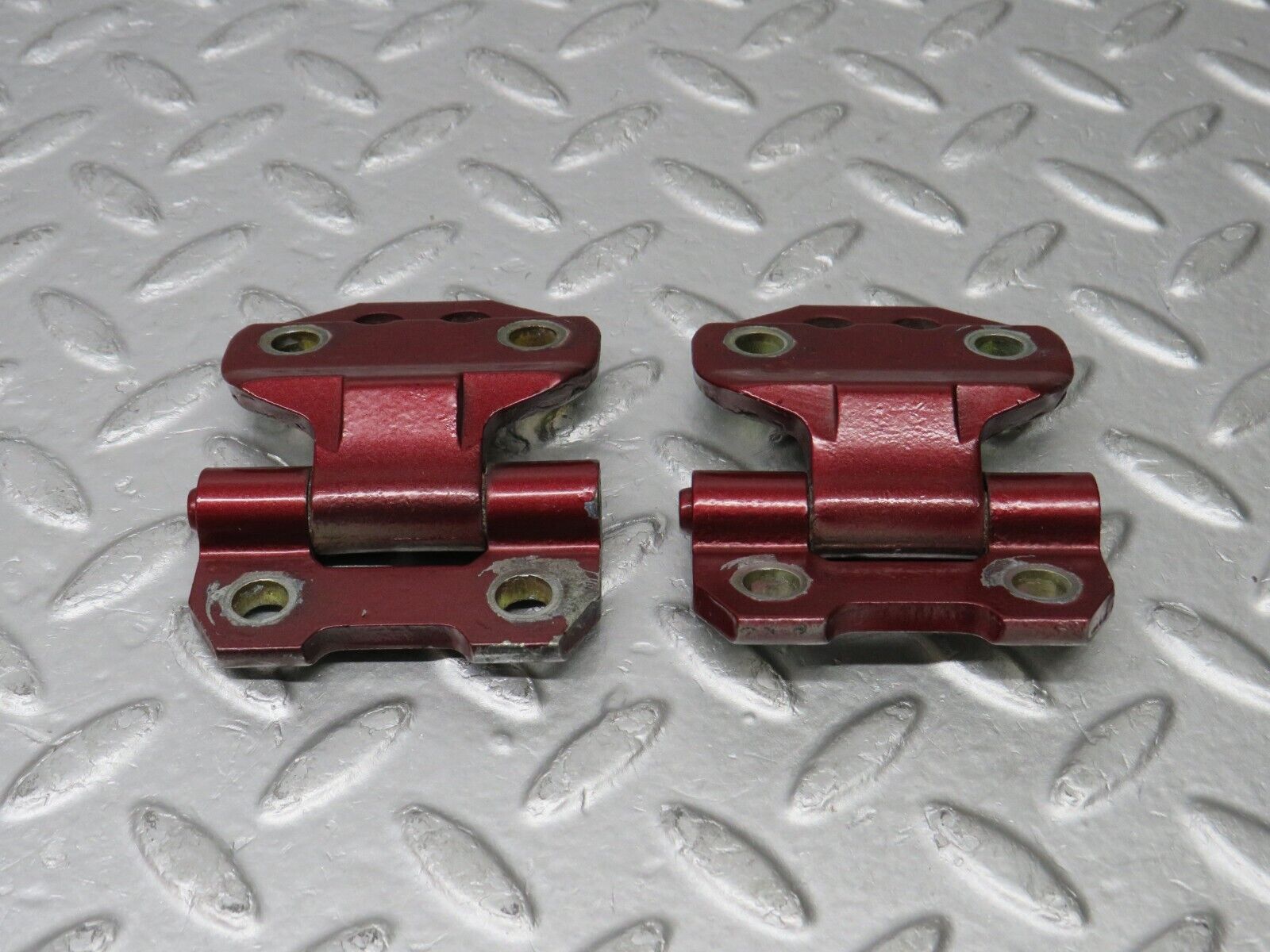 38338 Mercedes-Benz R129 280SL Coupe Left Door Hinge