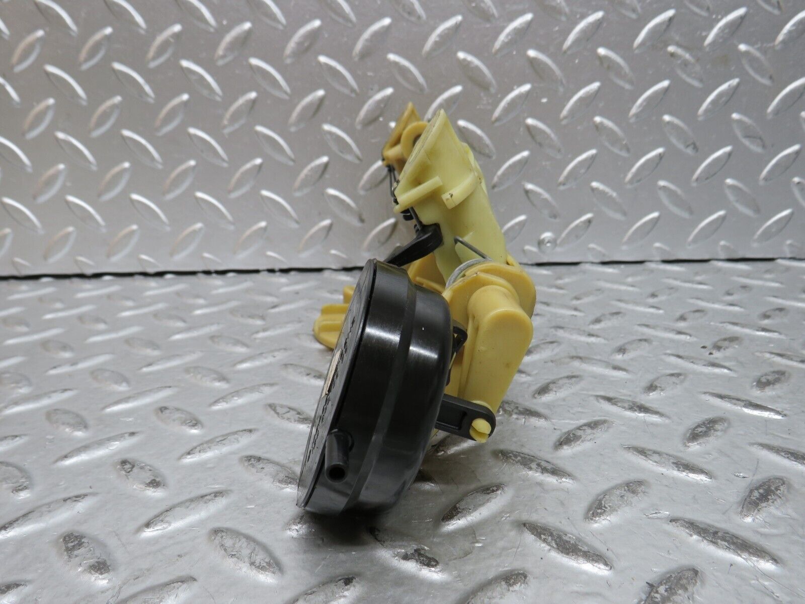 29044 Mercedes-Benz C124 320CE Rear Headrest Folding Mechanism 1248000675