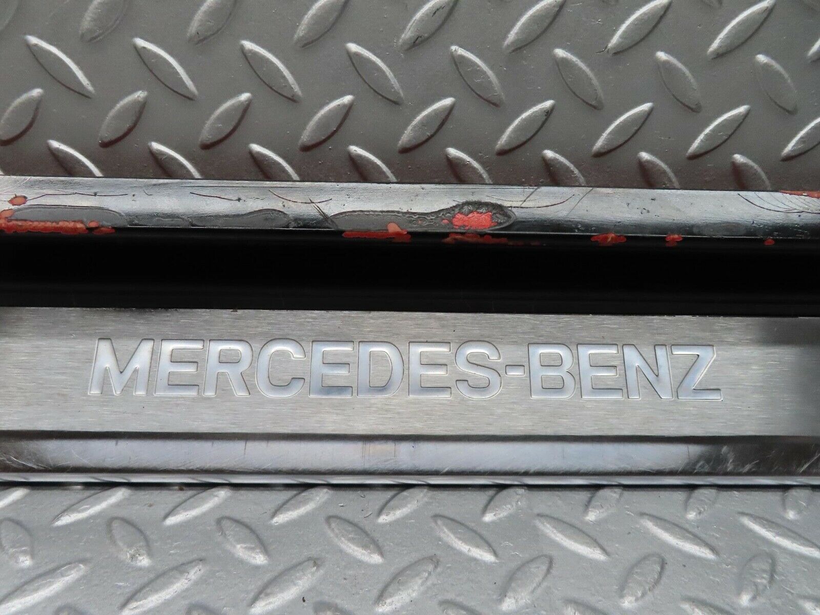 11991 Mercedes-Benz R129 300SL Coupe Right Door Sill 1296800435