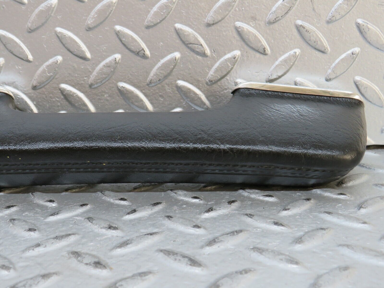 28263 Mercedes-Benz S123 240D Wagon Interior Door Handle Left Black 1239701901