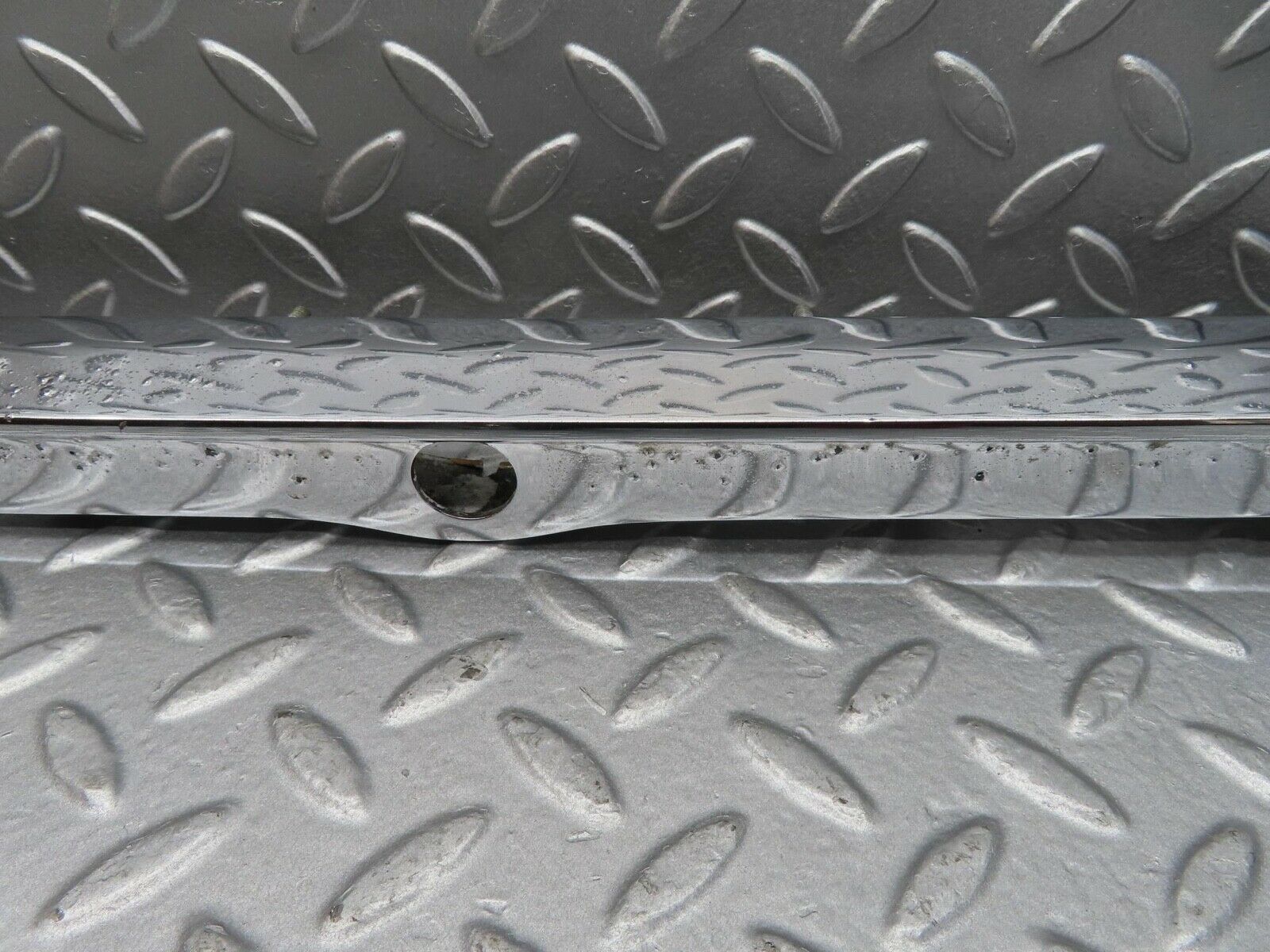 14108 Mercedes-Benz C107 280SLC Trunk Chrome number Plate Light Holder