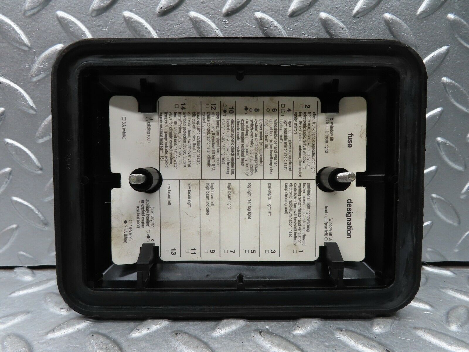 21191 Mercedes-Benz W123 230E Fuse Box Lid 1235400082