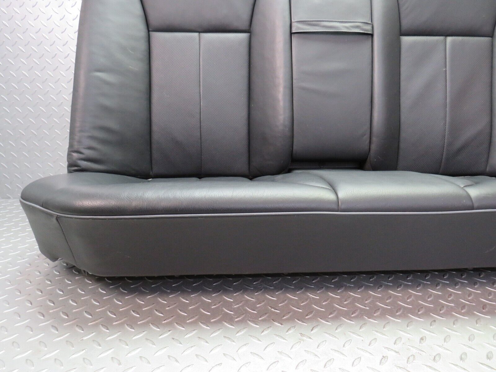 34724 Mercedes-Benz W210 320E Rear Seat Black Leather 2109200250 2109201716