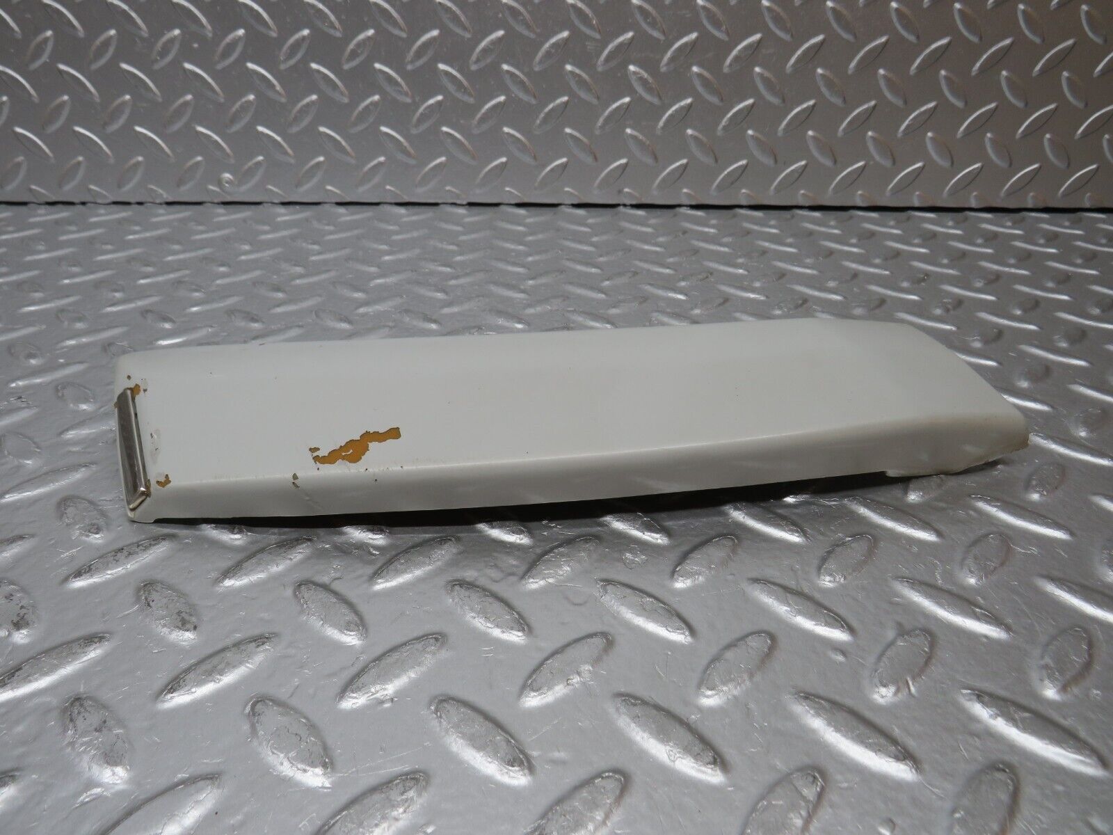 30406 Mercedes-Benz W124 230E Rear Left Fender Wing Lower Moulding Trim 1246901940