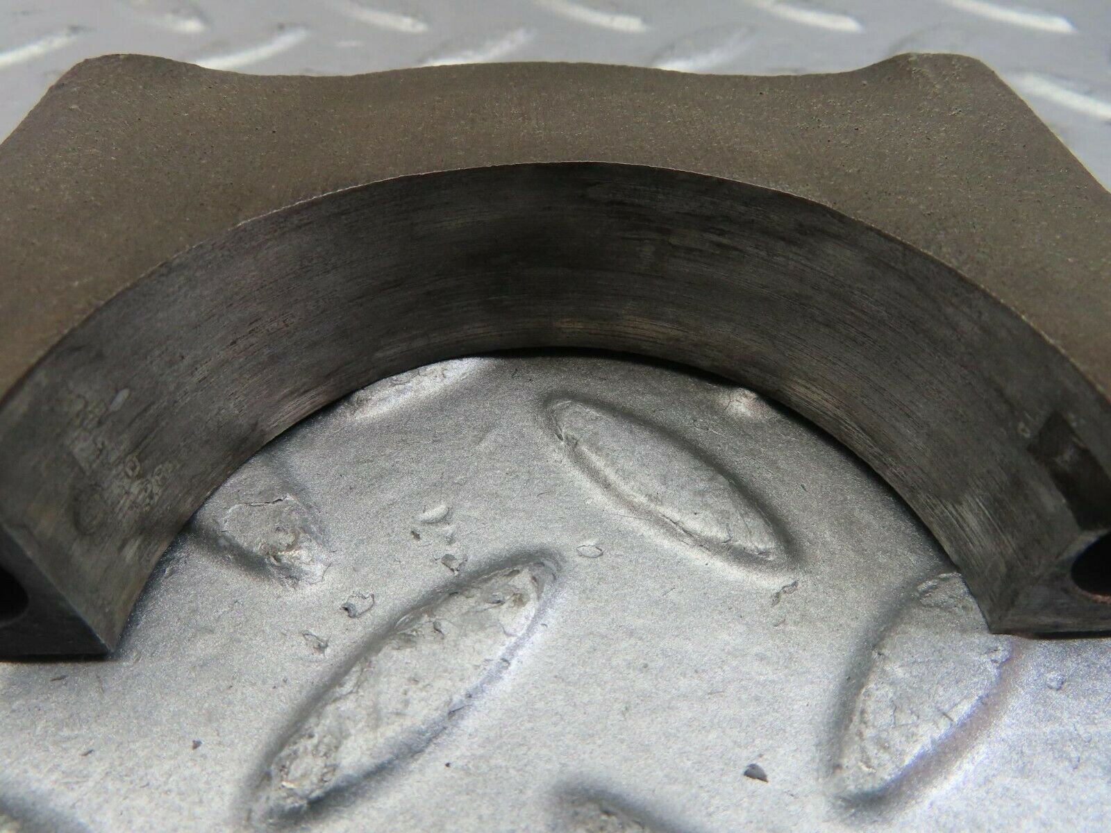 10219 Mercedes-Benz W111 220SE Crankshaft Bearing Holder Block 1800110011