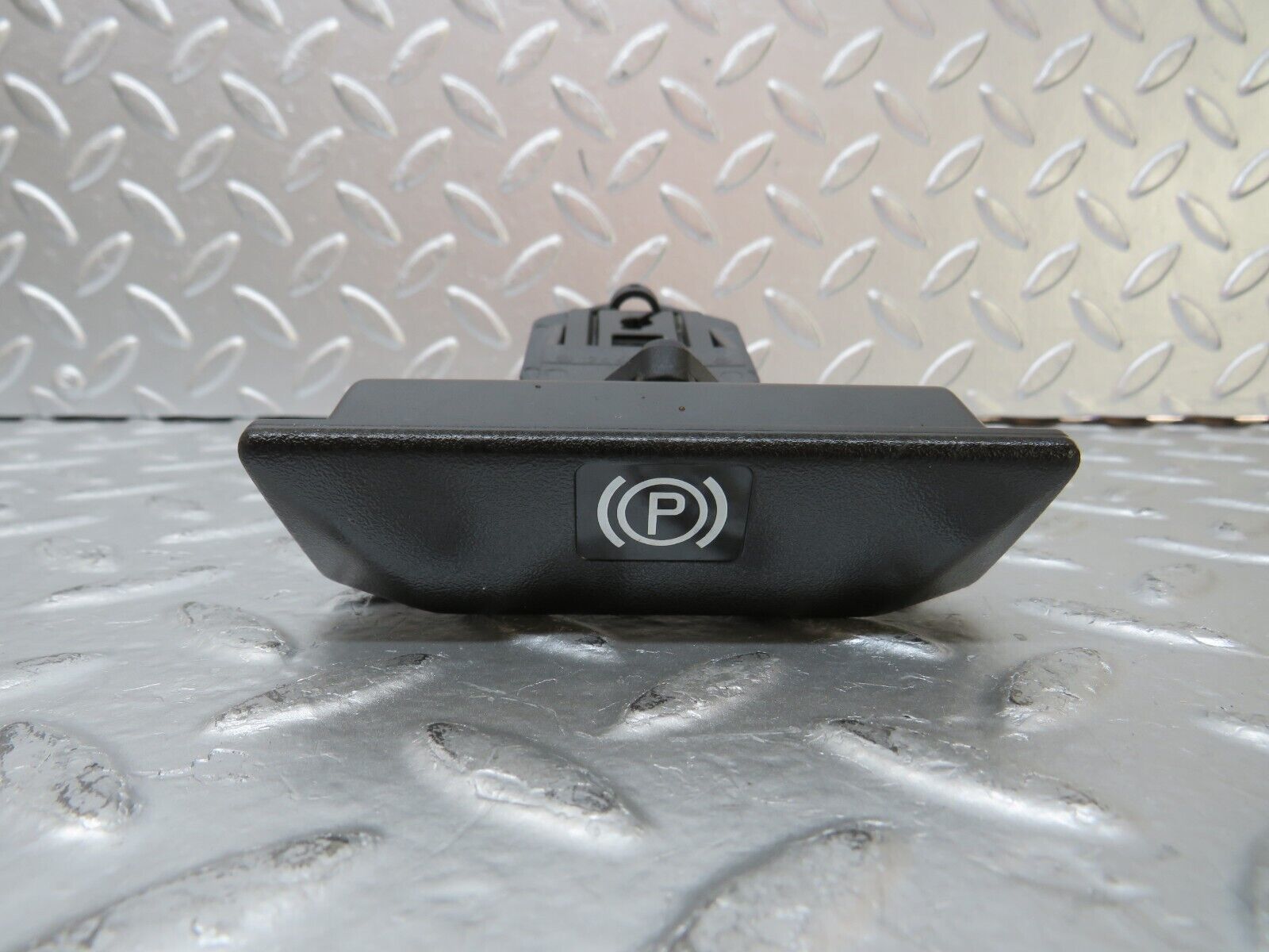 25821 Mercedes-Benz W124 280E Parking Brake Release Handle 1244270320