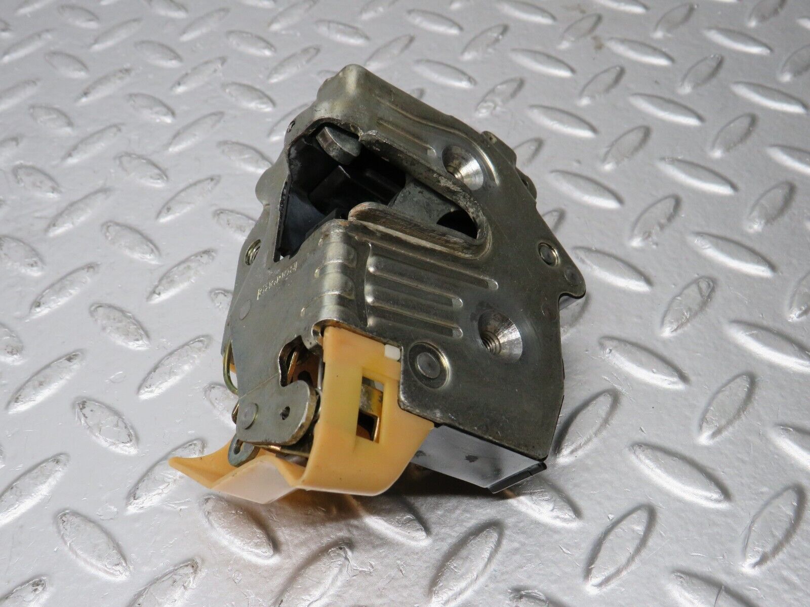 33949 Mercedes-Benz W124 260E Rear Left Door Lock Mechanism