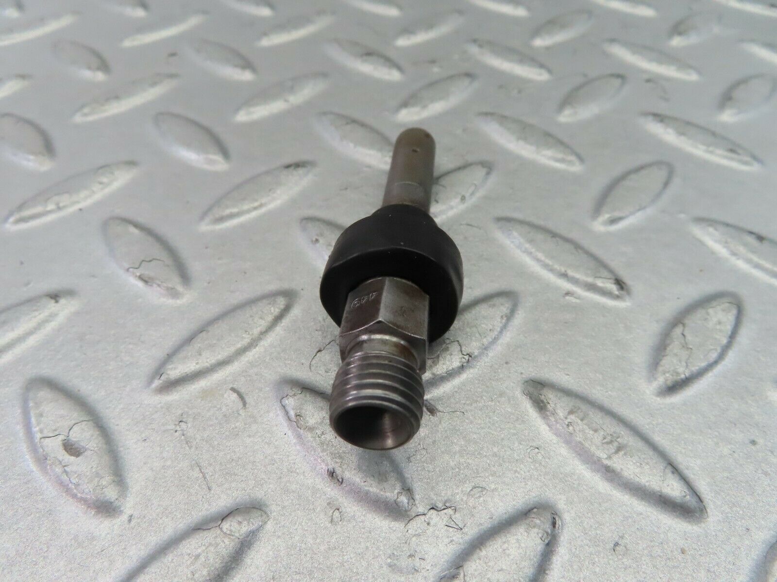 7786 Mercedes-Benz S123 230TE Wagon Fuel Injector Bosch 0437502010