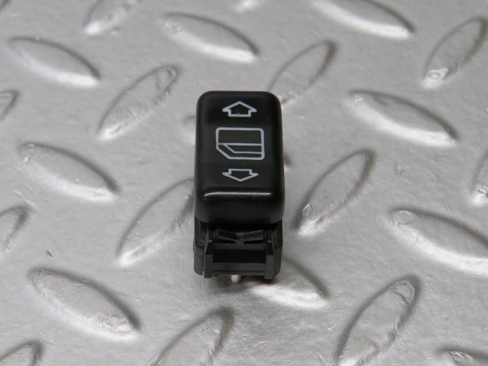 38963 Mercedes-Benz W201 190E 2.6L Electric Window Switch Right 1248204510