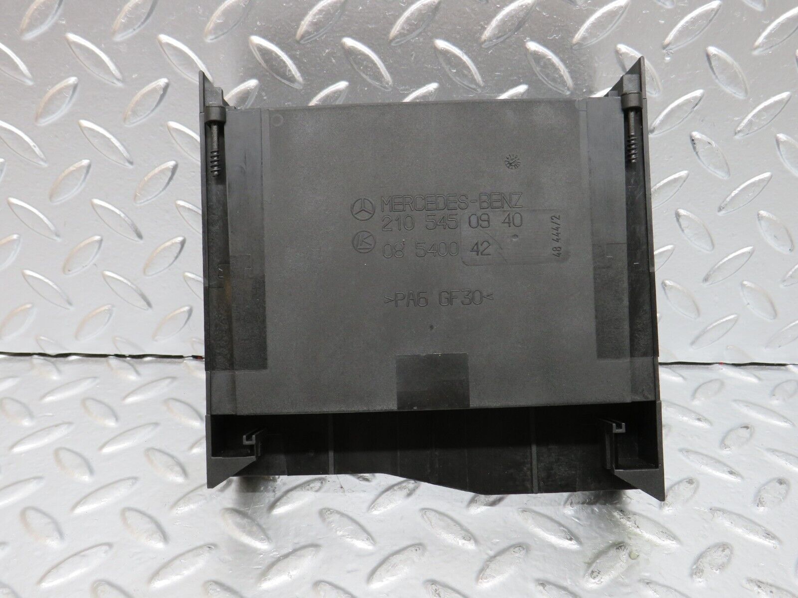 24808 Mercedes-Benz W140 S320 Control Module Body 2105450940