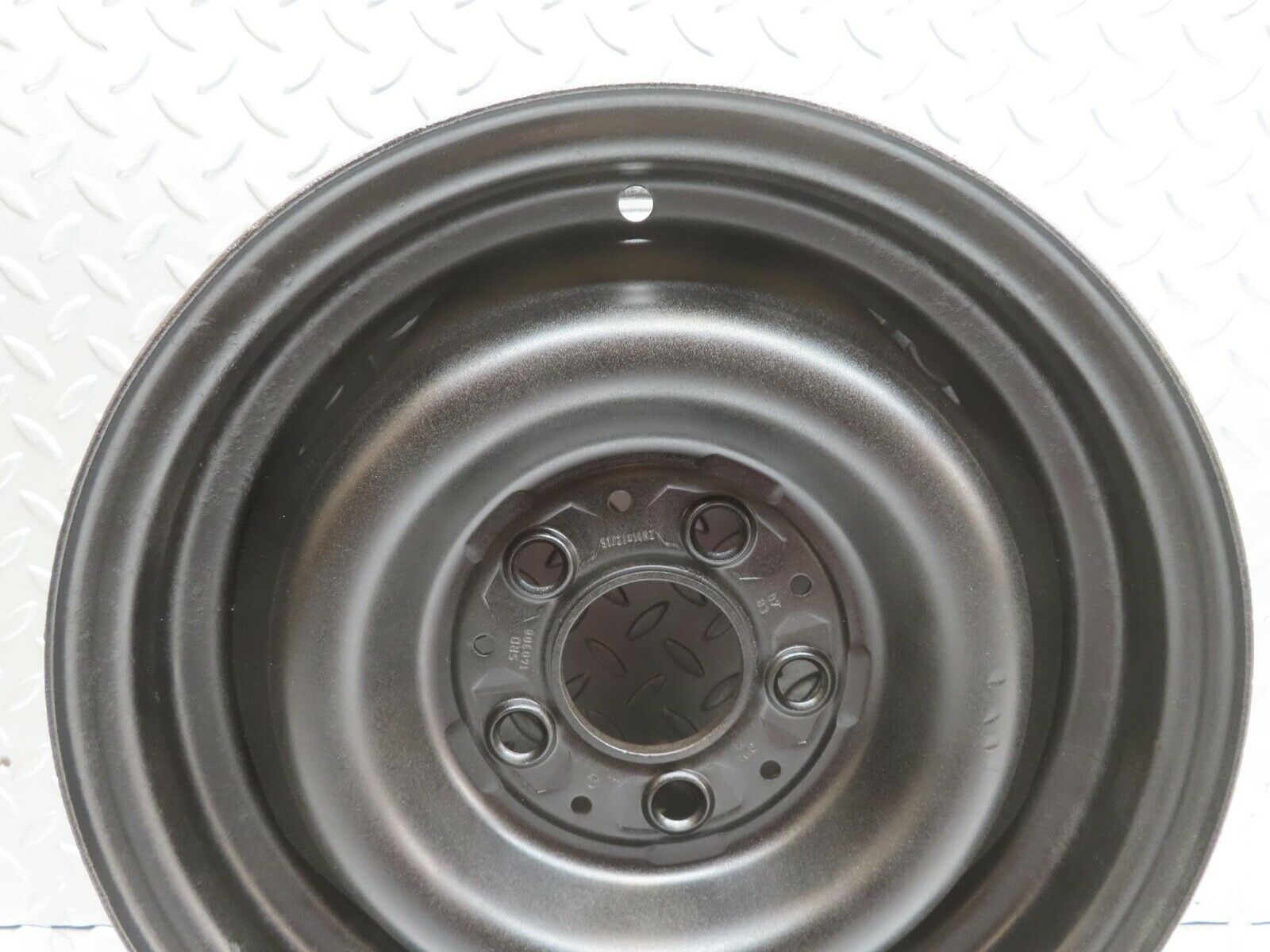 13764 Mercedes-Benz Steel Wheel 5.5Jx14H2 ET30 5x112 1234000302