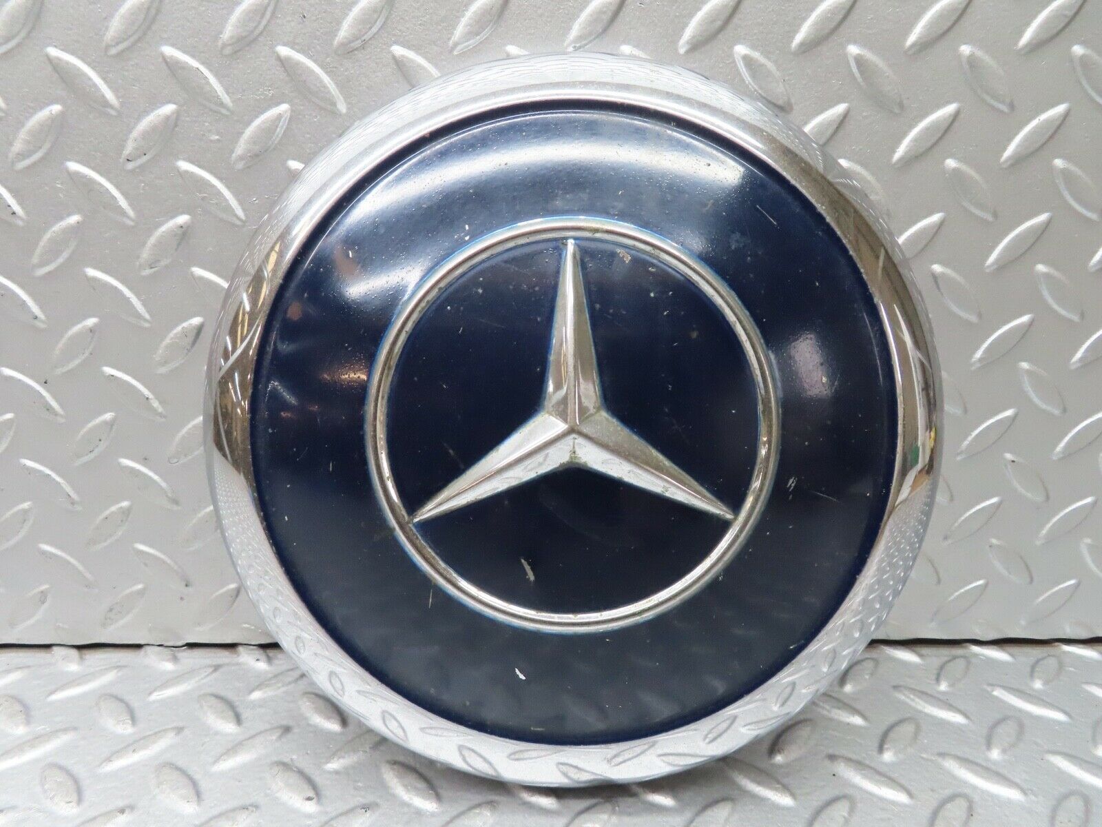18604 Mercedes-Benz W120 W121 Ponton Chrome Wheel Hub Cap