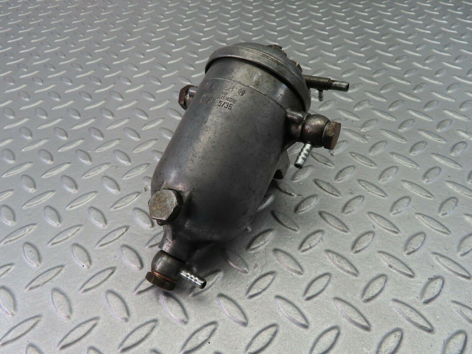 7987 Mercedes-Benz W115 220D Fuel Filter Bosch FJ/AF 5/36