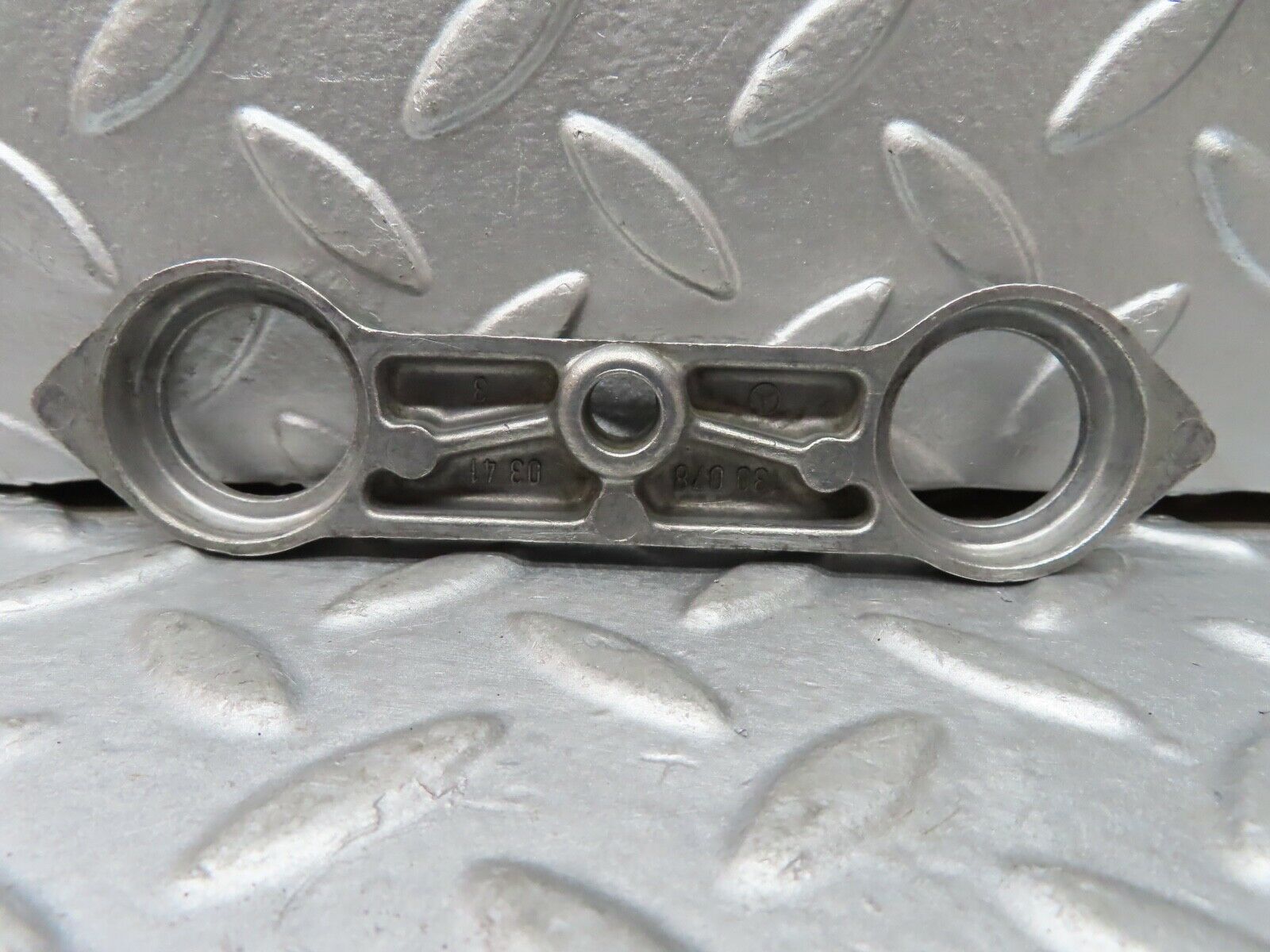 20366 Mercedes-Benz W114 280CE Coupe Fuel Injector Bracket 1300780341