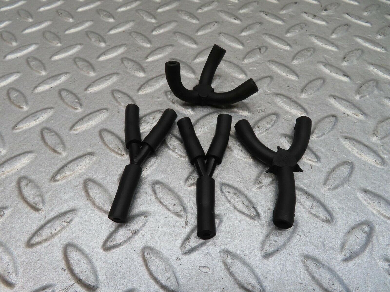 14343 Mercedes-Benz W116 350SE Vacuum Pipe Hose Distributor Set