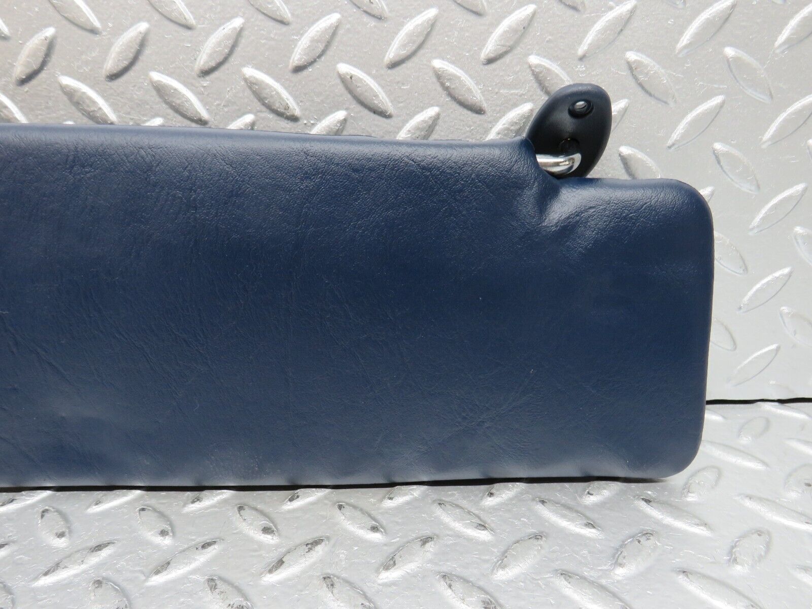 31952 Mercedes-Benz W123 230E Sun Visor Left Side Blue