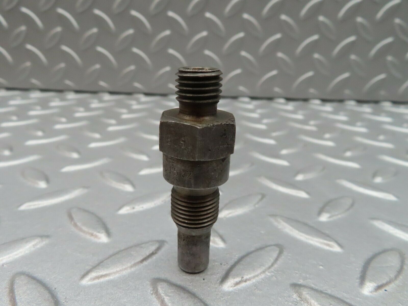 3519 Mercedes-Benz W108 280SE Fuel Injector Bosch DC8C45R2