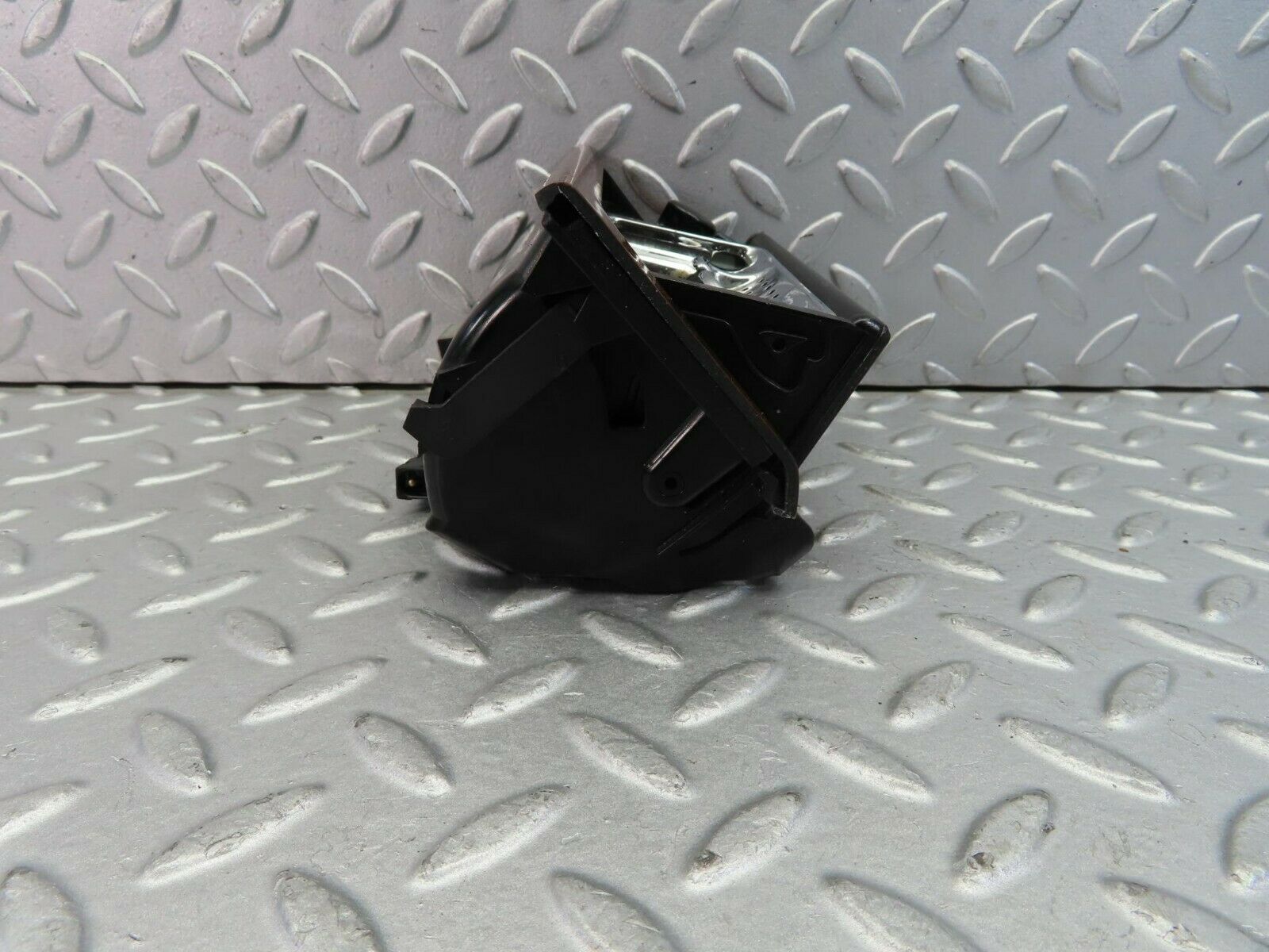 9384 Mercedes-Benz C124 300CE Coupe Centre Console Ashtray Wood Finish