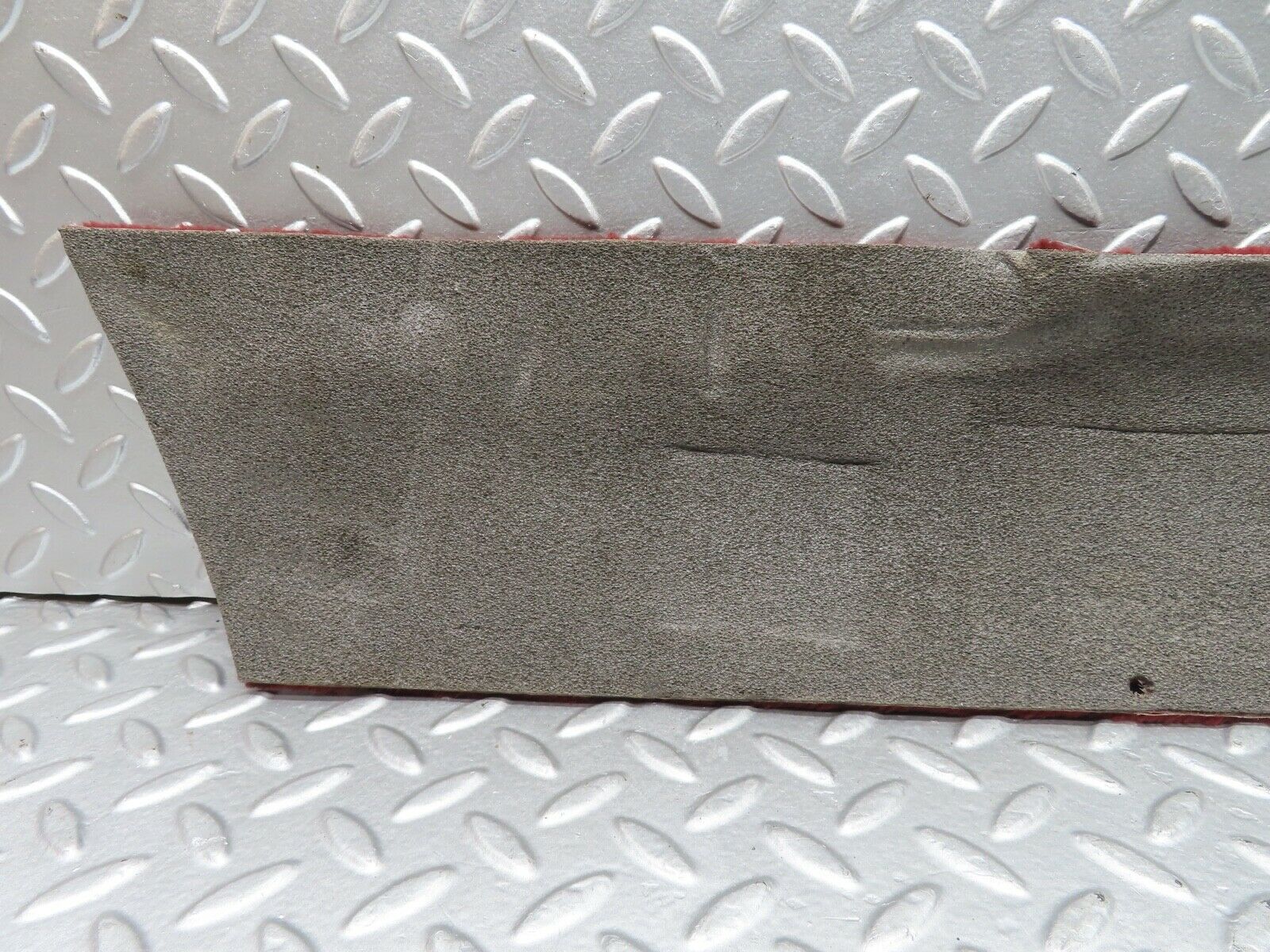 21601 Mercedes-Benz W126 300SE Rear Left Door Sill Carpet Burgundy Red